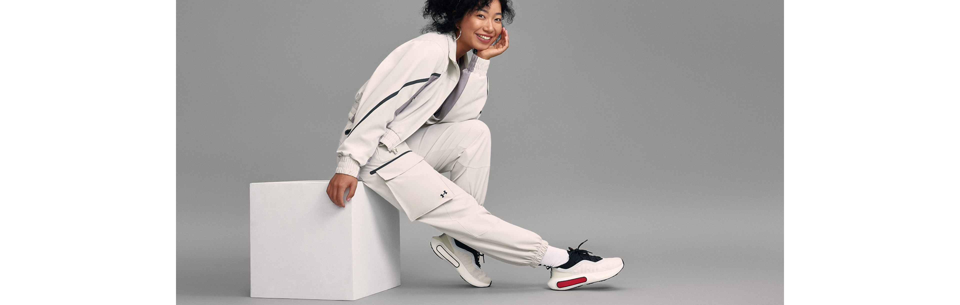 女子UA PHANTOM 4随行系列运动休闲鞋